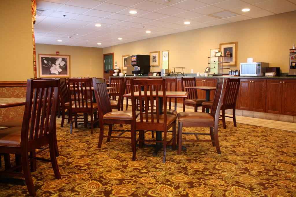 Country Inn & Suites By Radisson, Aiken, Sc Bagian luar foto