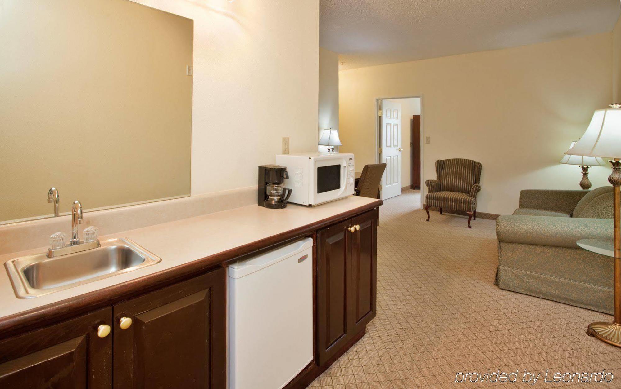 Country Inn & Suites By Radisson, Aiken, Sc Bagian luar foto